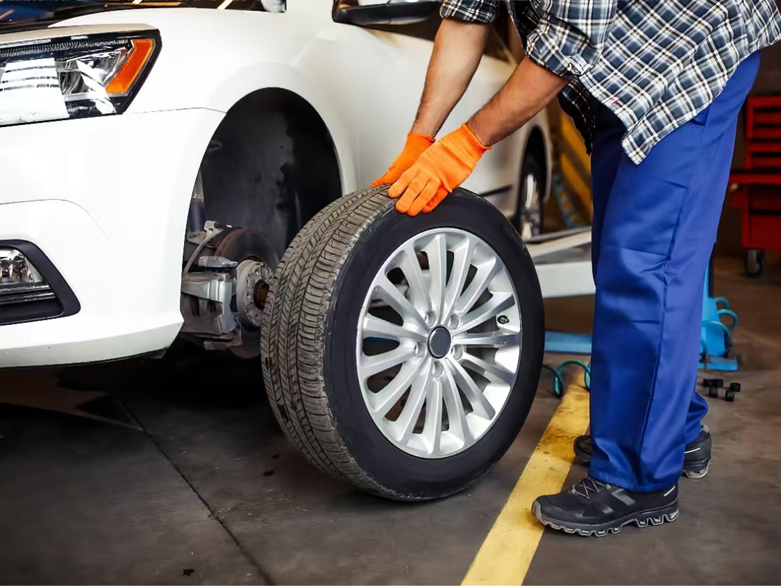 1740985813323107.jpg 补胎29.jpg